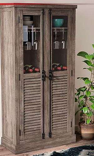 Adega de madeira rústica Adega de madeira rústica