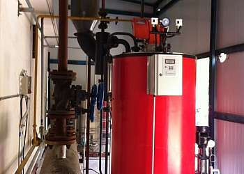 Deck de madeira vertical Deck de madeira vertical