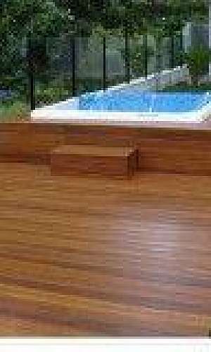 Deck de madeira Deck de madeira